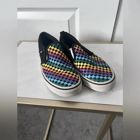 Vans | Off The Wall  Kids Slip On Rainbow Sneakers | Size 3 - Picture 2 of 11